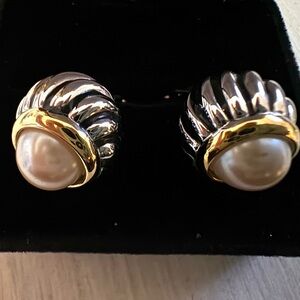 Erwin  Pearl gold and silver clip stud earrings